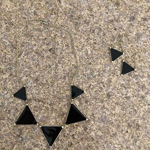 Necklace and earring set